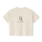 Sin Etiquetas Women's Boxy Tee | Minimal Spanish Phrase Crop Shirt